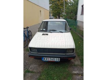 Zastava Yugo 45 , 500 €, 1992. Hečbek, Benzin | 900 cm3, 130.000 km, 45kW (61 KS), Manuelni 4 brzine, 2/3 vrata, 4 sedišta, Kraljevo