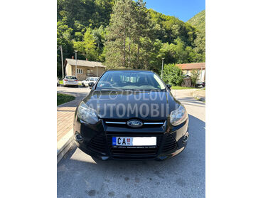 Ford Focus EcoBoost (može zamena), 5.900 €, 2012. Hečbek, Benzin | 999 cm3, 187.000 km, 92kW (125 KS), Manuelni 6 brzina, 4/5 vrata, 5 sedišta, Čačak