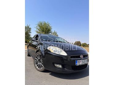 Fiat Bravo MJTD (može zamena), 2.590 €, 2008. Hečbek, Dizel | 1956 cm3, 225.952 km, 117kW (159 KS), Manuelni 6 brzina, 4/5 vrata, 5 sedišta, Obrenovac