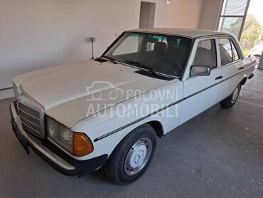 Mercedes Benz W123 2.3E (može zamena), 3.950 €, 1983. Limuzina, Benzin | 2299 cm3, 204.000 km, 100kW (136 KS), Automatski / poluautomatski, 4/5 vrata, 5 sedišta, Svilajnac