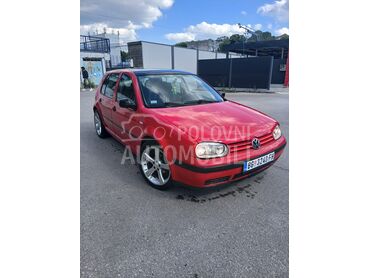 Volkswagen Golf 4 1.4 (može zamena), 1.900 €, 2001. Hečbek, Benzin | 1390 cm3, 295.000 km, 55kW (75 KS), Manuelni 5 brzina, 4/5 vrata, 5 sedišta, Beograd