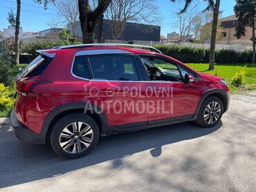 Peugeot 2008, 8.600 €, 2017. Limuzina, Benzin | 1200 cm3, 177.000 km, 110kW (150 KS), Automatski / poluautomatski, 4/5 vrata, 5 sedišta, Niš
