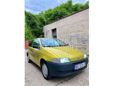Fiat Punto , 790 €, 1998. Hečbek, Benzin | 1108 cm3, 195.182 km, 40kW (54 KS), Manuelni 5 brzina, 2/3 vrata, 5 sedišta, Beograd