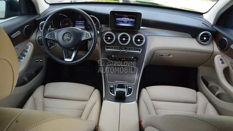 Mercedes-Benz Glc 350 2016 photo 2