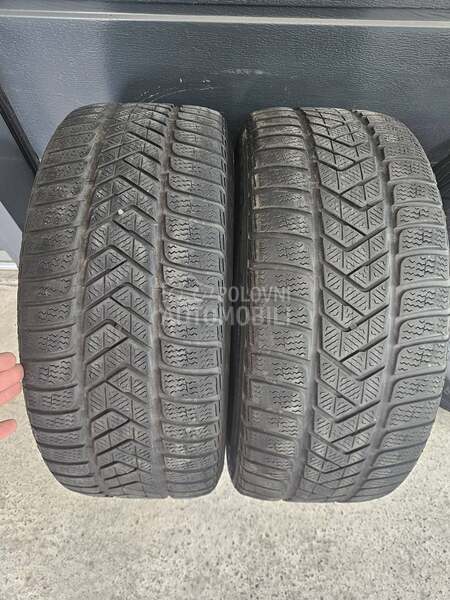 Pirelli 245/45 R18 Zimska