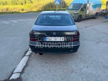Mercedes Benz C 220 , 2.250 €, 2001. Limuzina, Dizel | 2148 cm3, 380.000 km, 105kW (143 KS), Manuelni 6 brzina, 4/5 vrata, 5 sedišta, Beograd
