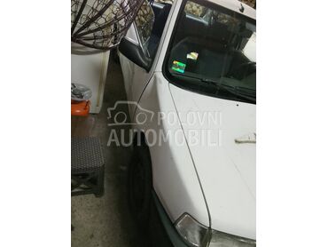 Peugeot 106 1.1, 250 €, 1995. Hečbek, Benzin | 1100 cm3, 198.562 km, 44kW (60 KS), Manuelni 5 brzina, 2/3 vrata, 5 sedišta, Kruševac
