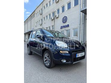 Fiat Panda 4x4, 7.800 €, 2019. Hečbek, Benzin | 875 cm3, 111.621 km, 63kW (86 KS), Manuelni 6 brzina, 4/5 vrata, 4 sedišta, Beograd
