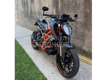 KTM Duke 125, 4.500 €, 2023. , 125 cm3, 27.000 km, 11kW (15 KS), Naked, Futog
