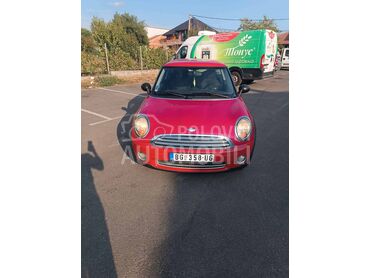 MINI One 1.4 I, 3.600 €, 2010. Hečbek, Benzin | 1397 cm3, 114.000 km, 55kW (75 KS), Manuelni 6 brzina, 2/3 vrata, 5 sedišta, Beograd