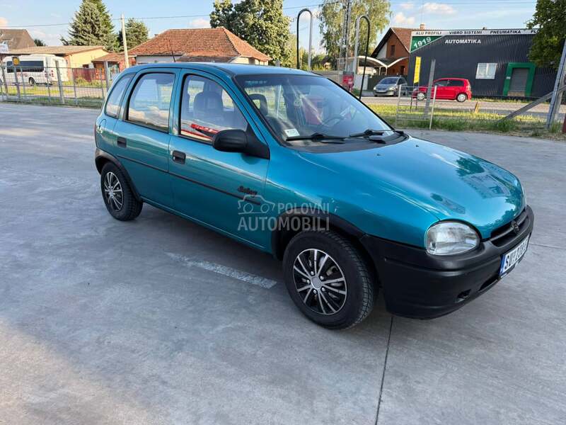 Opel Corsa B 1996 photo 3