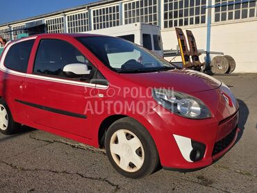 Renault Twingo 1.5 dci, 2.100 €, 2011. Hečbek, Dizel | 1461 cm3, 164.000 km, 47kW (64 KS), Manuelni 5 brzina, 2/3 vrata, 4 sedišta, Novi Sad