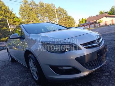 Opel Astra J 1.4l, 5.600 €, 2014. Karavan, Benzin + Gas (TNG) | 1362 cm3, 192.000 km, 103kW (140 KS), Manuelni 6 brzina, 4/5 vrata, 5 sedišta, Užice