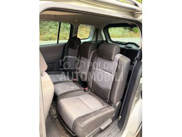 Mazda 5  (može zamena), 2.500 €, 2008. Monovolumen (MiniVan), Dizel | 1998 cm3, 220.000 km, 81kW (110 KS), Manuelni 6 brzina, 4/5 vrata, 5 sedišta, Lebane
