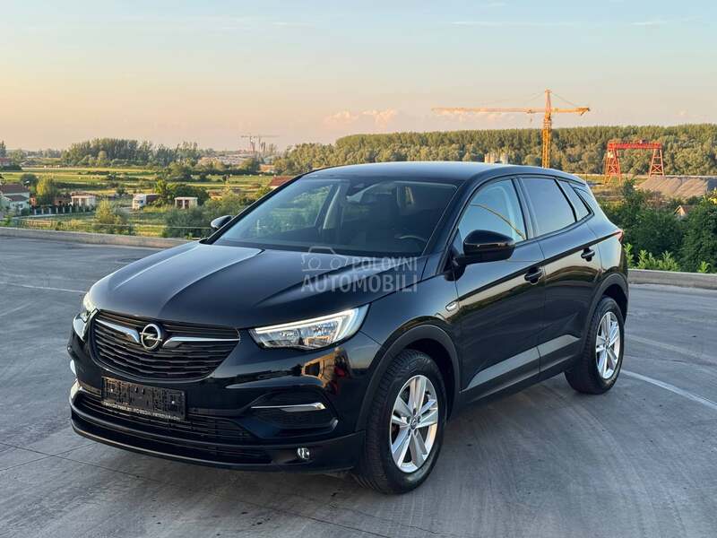 Opel Grandland X 2018 photo 2