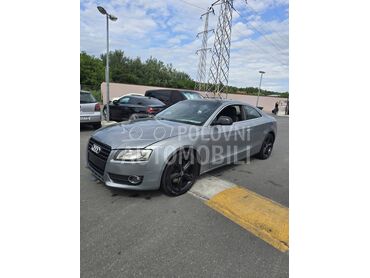 Audi A5 sa tablama, 3.200 €, 2008. Kupe, Dizel | 2698 cm3, 343.000 km, 140kW (190 KS), Automatski / poluautomatski, 2/3 vrata, 4 sedišta, Beograd