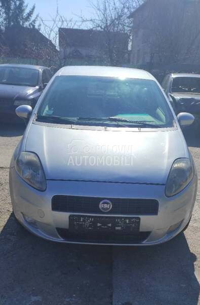 Prednji branik za Fiat Grande Punto