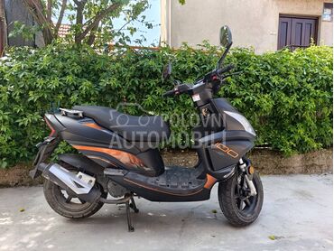 Longjia Grido, 900 €, 2019. , 49 cm3, 4.600 km, 2kW (3 KS), Scooter, Zaječar