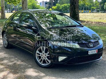 Honda Civic 1.8 EVOLUTION  CH, 7.599 €, 2011. Hečbek, Benzin | 1799 cm3, 198.300 km, 103kW (140 KS), Manuelni 6 brzina, 4/5 vrata, 5 sedišta, Beograd