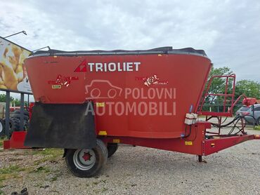 Trioliet Razni modeli i zapremine, Po dogovoru, 2005. , Mix prikolice, 1 osovina, Mionica (Varošica)