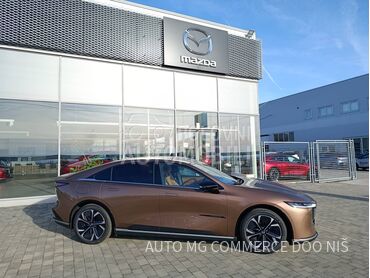 Mazda 6e TAKUMI PLUS, 48.090 €, 2026. Limuzina, Električni pogon, 0 km, 180kW (245 KS), Automatski / poluautomatski, 4/5 vrata, 5 sedišta, Niš
