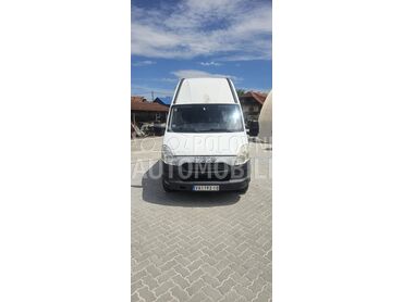 Iveco Daily , 8.100 €, 2013. , 515.000 km, Dostavni kombi preko 3.5t, Dizel, 2998 cm3, Manuelni menjač, VALJEVO