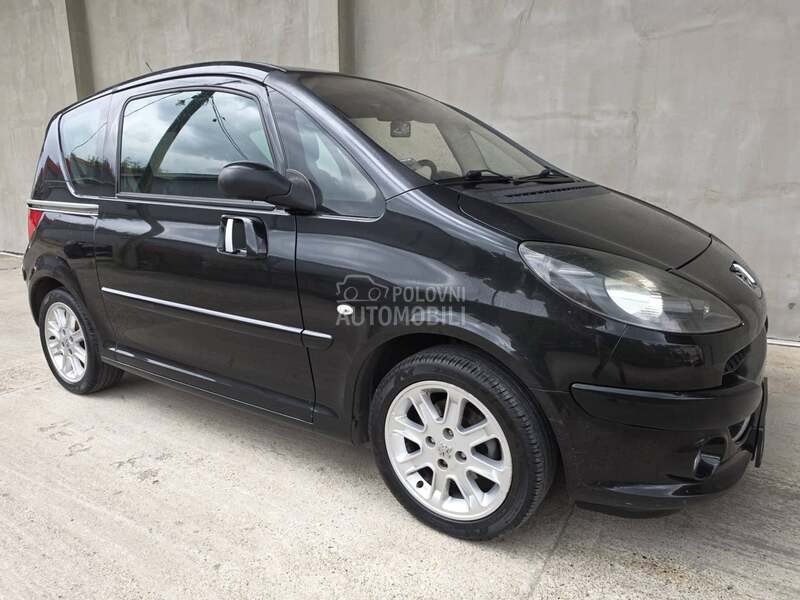 Peugeot 1007 2007 photo 3