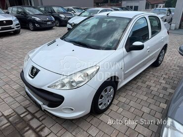 Peugeot 206 plus 1,1, 2.699 €, 2010. Hečbek, Benzin | 1124 cm3, 162.664 km, 44kW (60 KS), Manuelni 5 brzina, 4/5 vrata, 5 sedišta, Smederevska Palanka