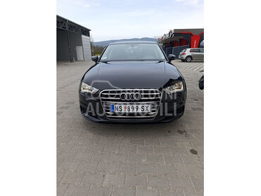 Audi A3  (može zamena), 12.500 €, 2016. Limuzina, Benzin | 1395 cm3, 230.000 km, 110kW (150 KS), Automatski / poluautomatski, 4/5 vrata, 5 sedišta, Novi Sad