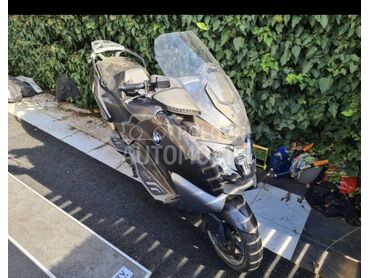 BMW c650gt (može zamena), 2.400 €, 2015. , 650 cm3, 25.000 km, 60kW (82 KS), Scooter, Beograd