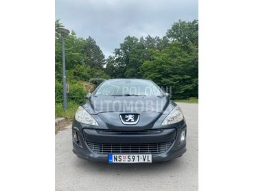 Peugeot 308 , 4.000 €, 2010. Hečbek, Dizel | 1560 cm3, 256.400 km, 80kW (109 KS), Manuelni 6 brzina, 4/5 vrata, 5 sedišta, Novi Sad