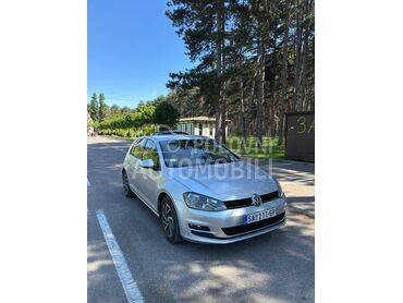 Volkswagen Golf 7 HIGHLINE 1.6 TDI (može zamena), 11.200 €, 2016. Hečbek, Dizel | 1598 cm3, 198.000 km, 81kW (110 KS), Manuelni 5 brzina, 4/5 vrata, 5 sedišta, Šabac