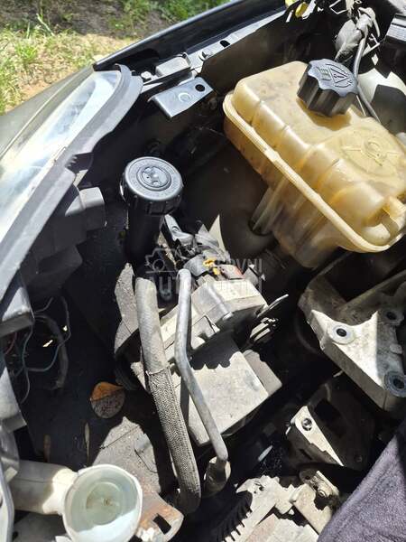 Servo pumpa za Peugeot 407 od 2005. do 2008. god.