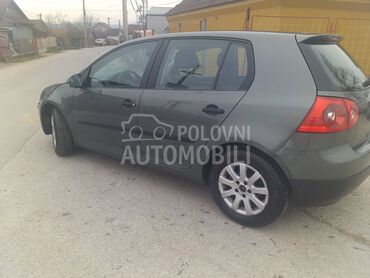 Volkswagen Golf 5 , 3.200 €, 2004. Hečbek, Dizel | 1896 cm3, 296.000 km, 77kW (105 KS), Manuelni 5 brzina, 4/5 vrata, 5 sedišta, Valjevo