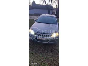 Opel Astra H  (može zamena), 2.100 €, 2005. Hečbek, Benzin | 1364 cm3, 223.000 km, 66kW (90 KS), Manuelni 5 brzina, 4/5 vrata, 5 sedišta, Martonoš