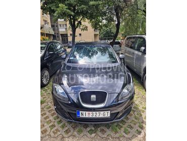 Seat Leon , 5.500 €, 2012. Hečbek, Benzin | 1390 cm3, 161.000 km, 63kW (86 KS), Manuelni 5 brzina, 4/5 vrata, 5 sedišta, Niš