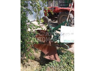Ruski plug 12 coli, 150 €, 2000. , Plugovi, Ratarstvo, Nošena, Novi Kneževac