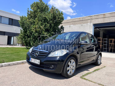 Mercedes Benz A 160 , 3.500 €, 2009. Hečbek, Dizel | 1991 cm3, 203.000 km, 60kW (82 KS), Manuelni 5 brzina, 4/5 vrata, 5 sedišta, Beograd