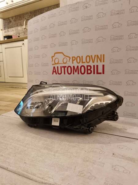 Levi led far za Mercedes Benz GLE Klasa od 2015. do 2019. god.