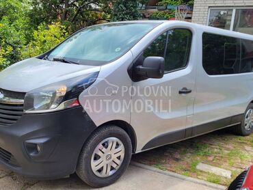 Opel Vivaro 1.6 Biturbo, 11.999 €, 2015. , 372.000 km, Putnički kombi, Dizel, 1598 cm3, Manuelni menjač, Niš