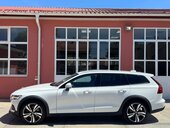 Volvo V60 Cross Country 2.0 D4 AWD