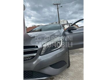 Mercedes Benz A 250 , 11.990 €, 2014. Hečbek, Benzin | 1991 cm3, 225.084 km, 155kW (211 KS), Automatski / poluautomatski, 4/5 vrata, 5 sedišta, Loznica