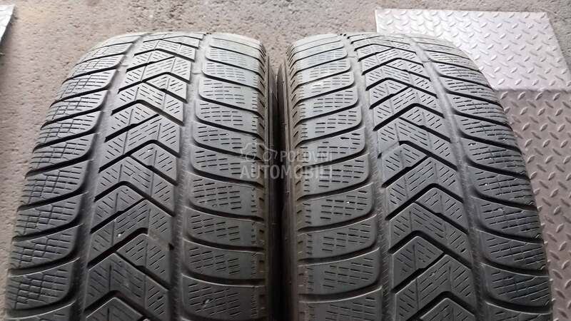 Pirelli 235/60 R18 Zimska