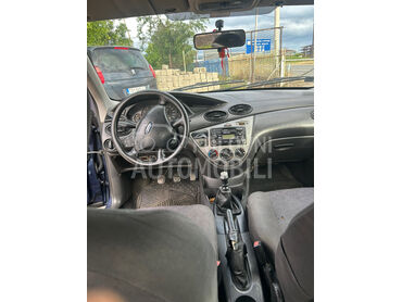 Ford Focus , 800 €, 2003. Limuzina, Dizel | 1753 cm3, 260.000 km, 74kW (101 KS), Manuelni 5 brzina, 4/5 vrata, 5 sedišta, Trstenik
