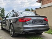 Audi A4 3xS Quattro org K.M