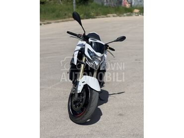 Suzuki GSR 750, 5.500 €, 2015. , 749 cm3, 32.119 km, 78kW (106 KS), Naked, Niš