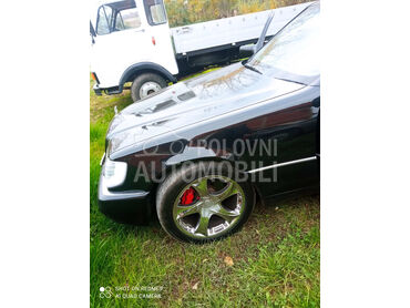Mercedes Benz SL 300  (može zamena), 10.000 €, 1991. Limuzina, Benzin | 3199 cm3, 300.000 km, 170kW (231 KS), Automatski / poluautomatski, 4/5 vrata, 5 sedišta, Leskovac