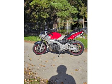 Suzuki Gsr (može zamena), 3.550 €, 2006. , 600 cm3, 49.500 km, 73kW (99 KS), Naked, Novi Sad