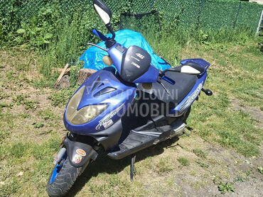 Keeway 50, 340 €, 2005. , 50 cm3, 21.000 km, 3kW (4 KS), Scooter, Mladenovac