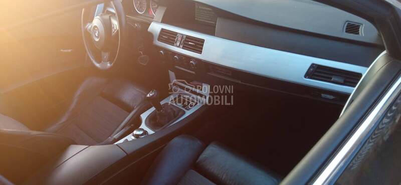 instrument tabla za BMW Serija 5 od 2004. do 2009. god.